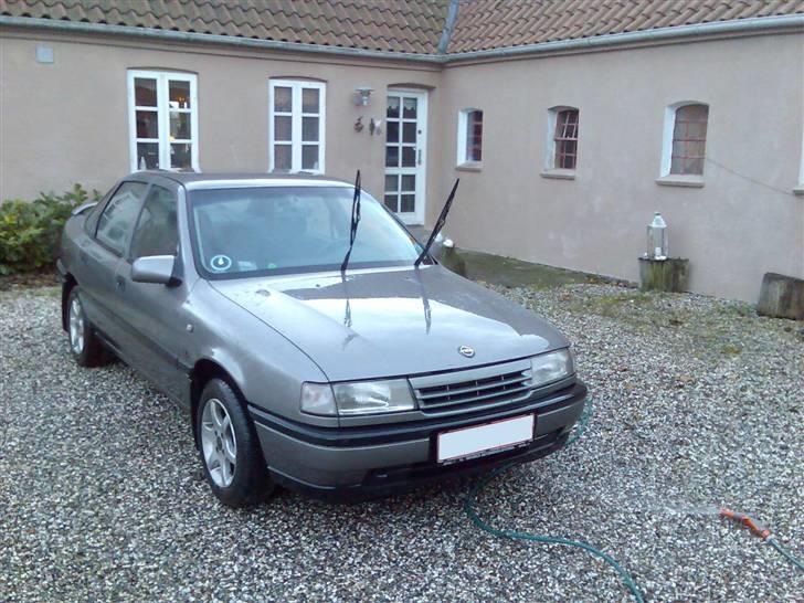 Opel Vectra A 2,0 8v (SOLGT) billede 9