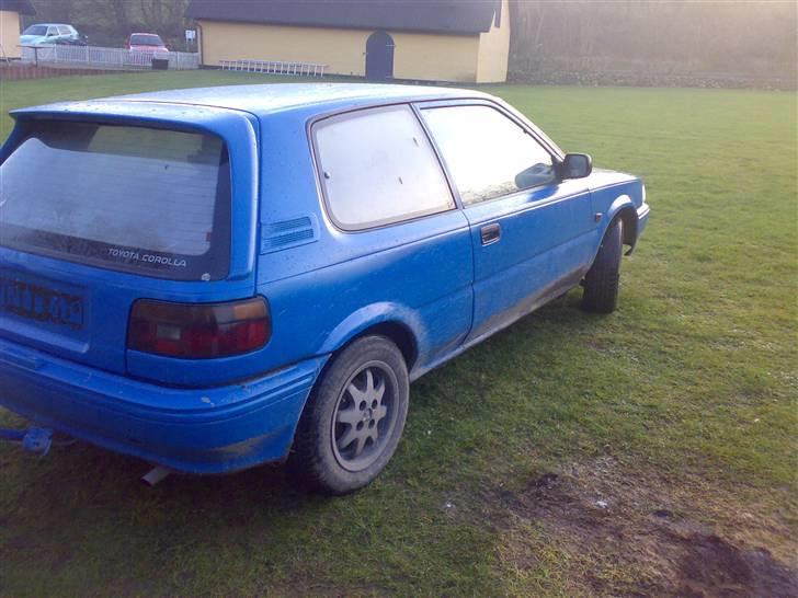Toyota corolla e9 "solgt" billede 4