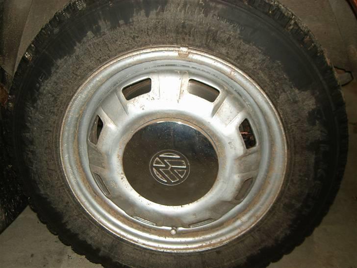 VW Golf 1 GLS *Orginalen* - Orginale krom kapsler. billede 5