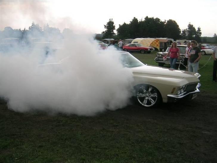 Buick Riviera - Smokin´ them twenti´s.... billede 5