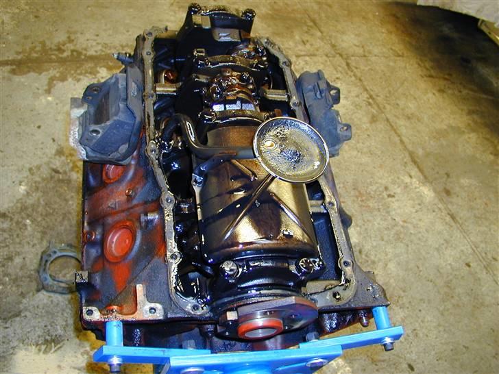 Buick Riviera - her er den så ved at blive skildt ad. billede 8