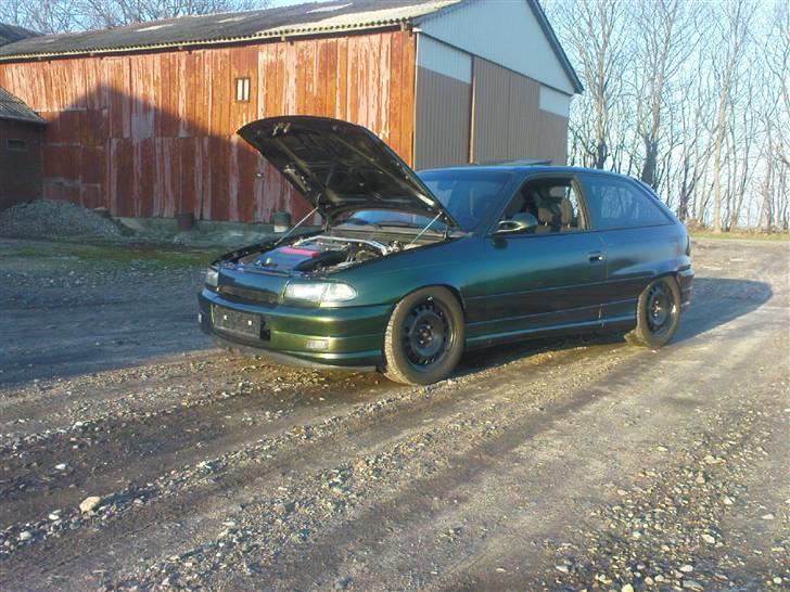 Opel astra f 2,5 v6 SOLGT! - ude og få lidt luft:-) billede 17