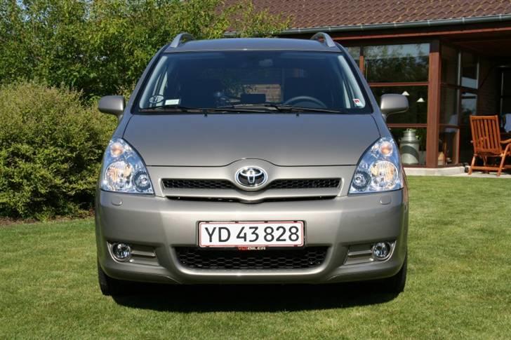 Toyota Corolla Verso Sol Sport - Solgt billede 2