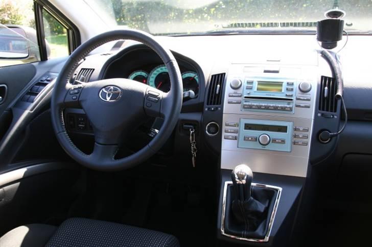 Toyota Corolla Verso Sol Sport - Solgt billede 8