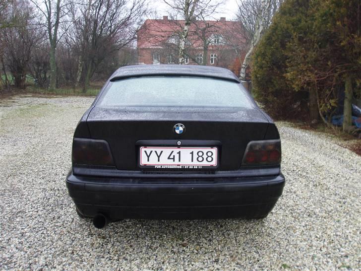 BMW 318i - Solgt billede 14