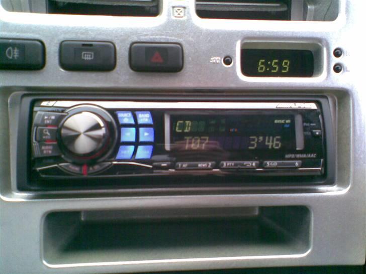 Toyota Carina E Solgt- god bil billede 13