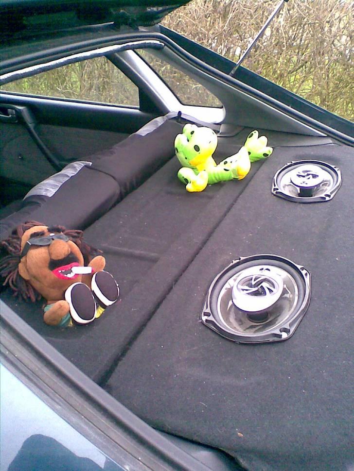 Toyota Carina E Solgt- god bil billede 16