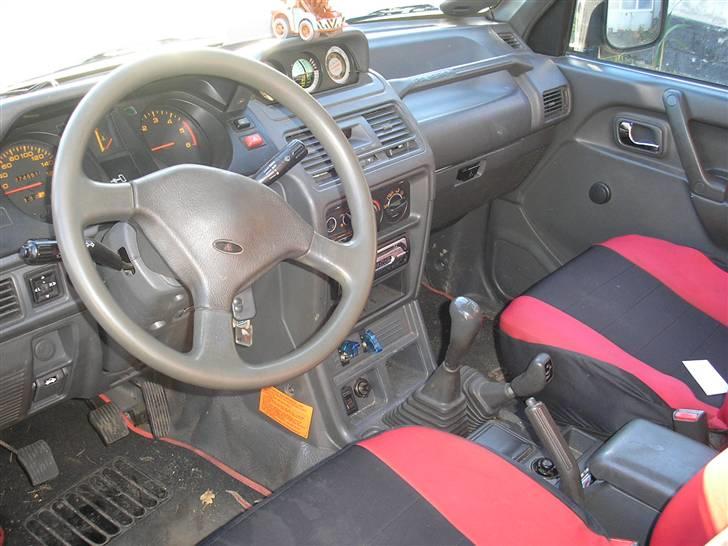 Mitsubishi pajero - og inden i!! billede 5
