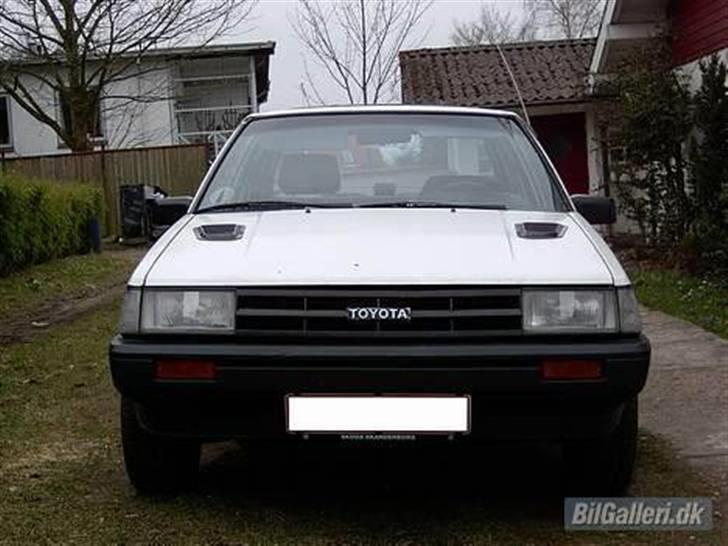 Toyota Corolla DX ** Skrottet ** billede 3