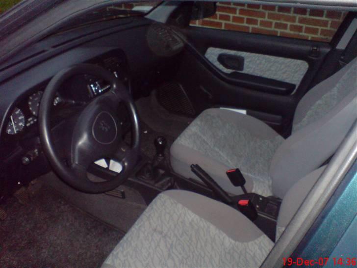 Peugeot 306 SL (Totalskadet) - Standard kabine billede 7