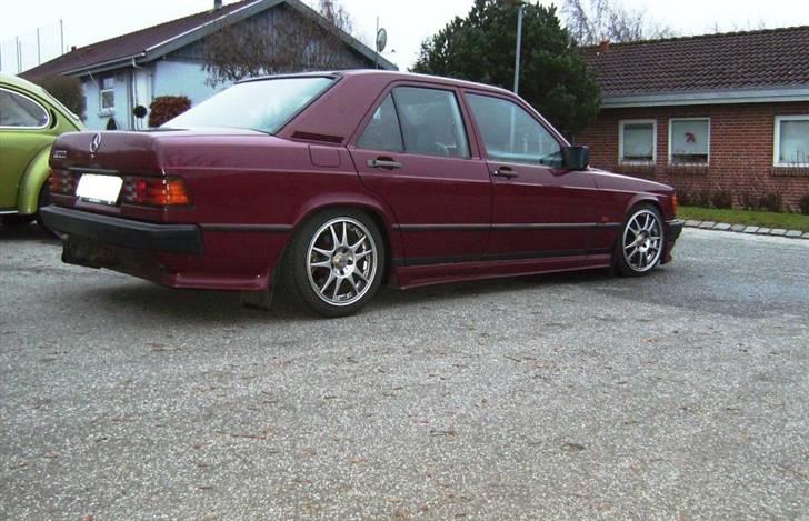 Mercedes Benz  190 D 2,5 (totalskadet) billede 6