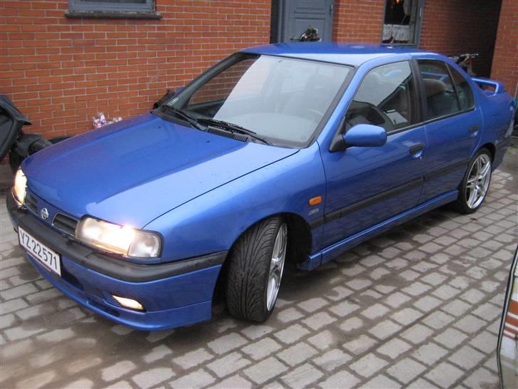 Nissan primera Donor bil. billede 1