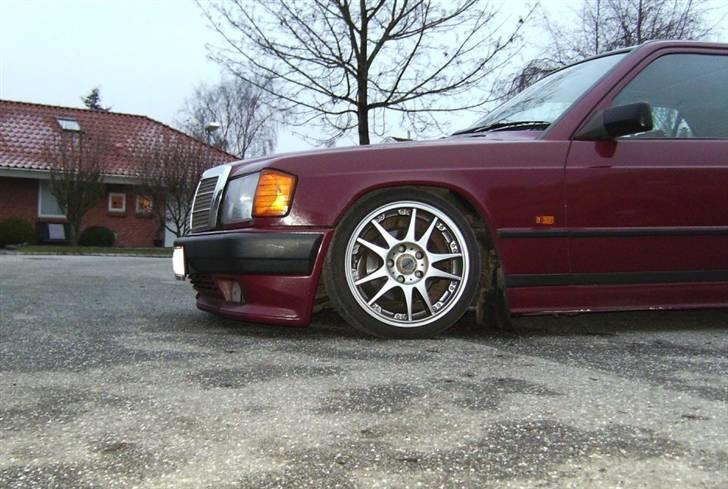 Mercedes Benz  190 D 2,5 (totalskadet) billede 13