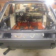 VW golf 1 GTI 16V (projekt)