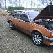 Opel ascona c cc solgt
