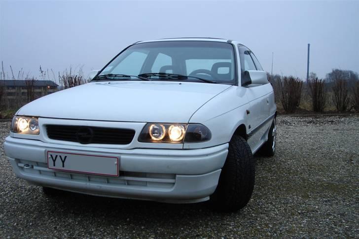 Opel Astra F 1,4 billede 2