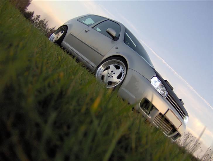 VW Golf 4 GTI (SOLGT) billede 1