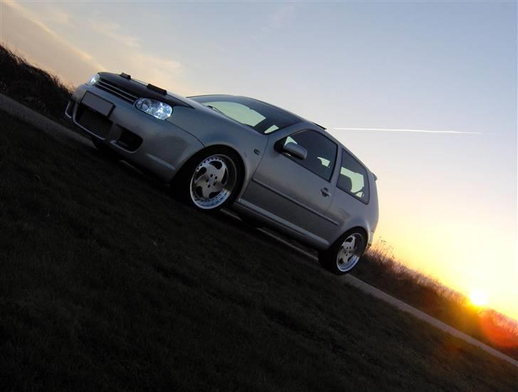 VW Golf 4 GTI (SOLGT) billede 2