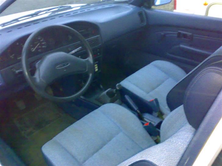 Toyota corolla (Skrotet) billede 7