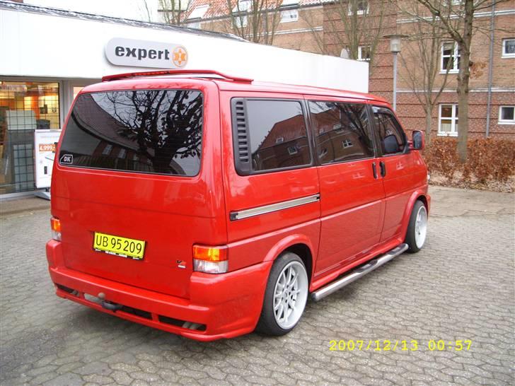 VW caravelle til solgt billede 2