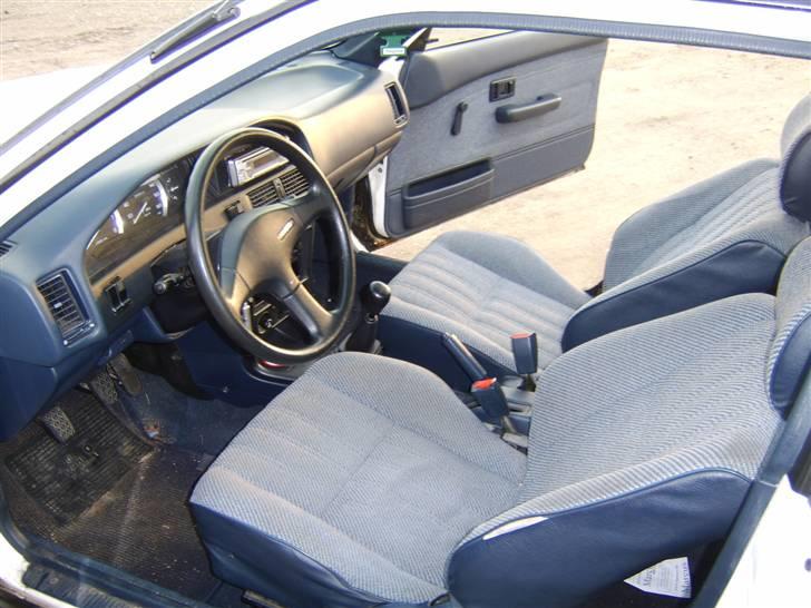 Toyota Corolla xl 1,3 12V  billede 1