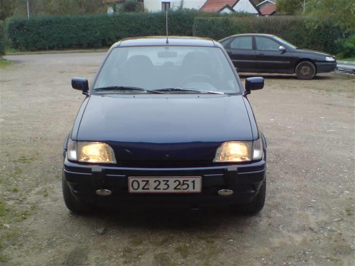 Ford fiesta 1,8 16v SLOGT billede 8