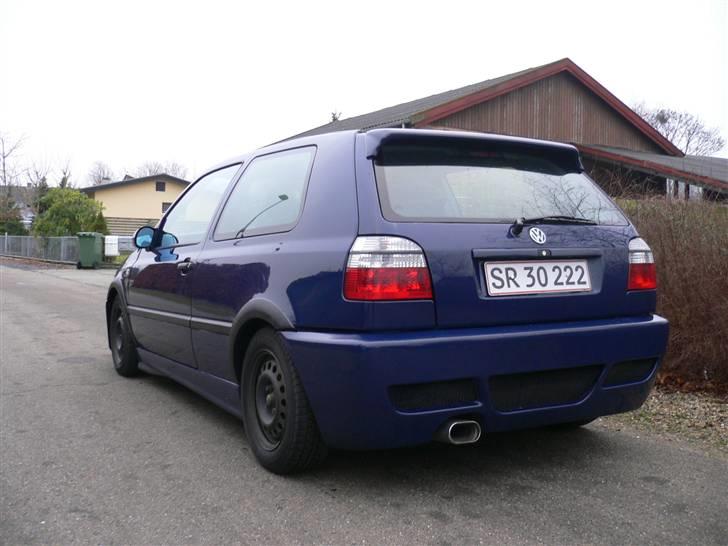 VW Golf III - Nye billeder som den står nu December 07 billede 9