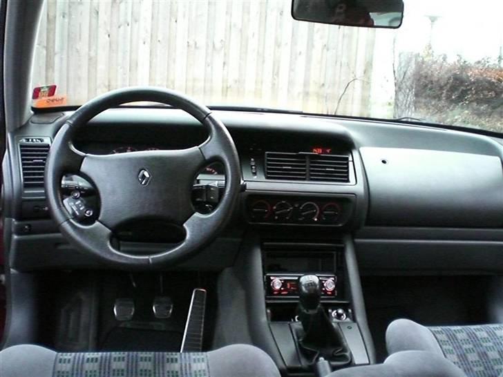 Renault Safrane dT *** SOLGT*** - Kommando-centralen... billede 16