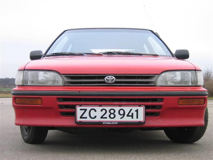 Toyota Corolla EE90 - Pæn og standard front. billede 13