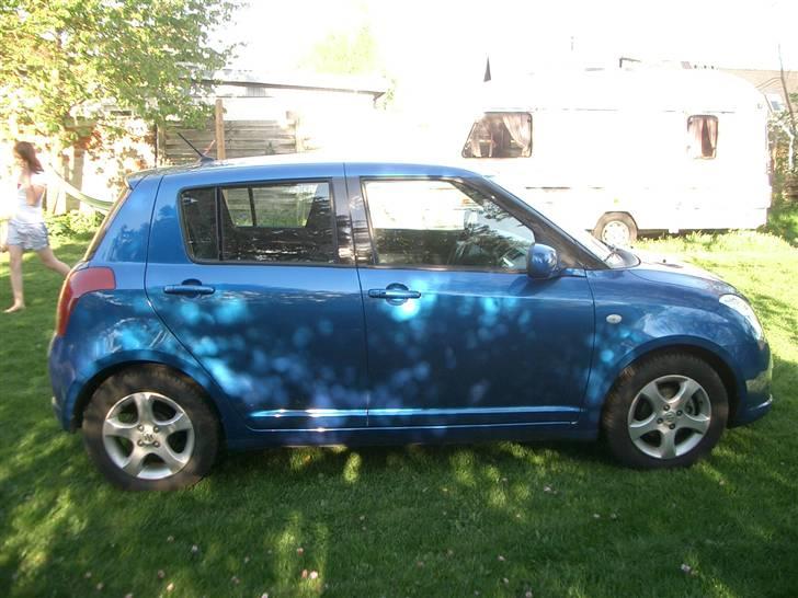 Suzuki Swift 1,3 SOLGT billede 6