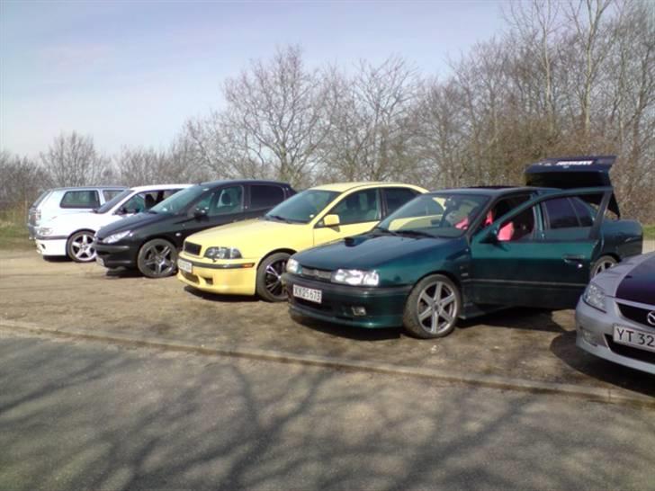 Nissan Primera 2.0T P10 (første bil) - Billede taget idag d.8/1-08  .. beklager den er så beskidt - nye billeder kommer senere hen! billede 2