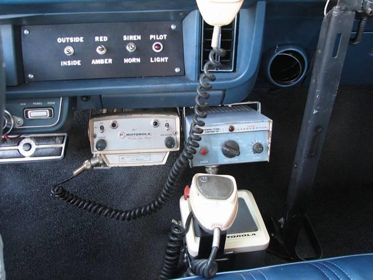 Amerikaner Mercury CHP Police*SOLGT* - Motorola MoTrac radioudstyr og Motorola PA radio billede 5