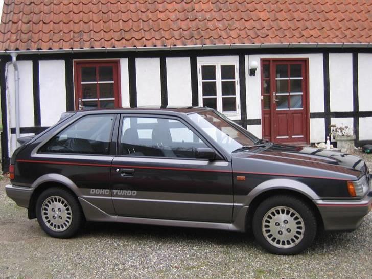 Mazda 323 GTX Turbo4WD *SOLGT*  billede 10