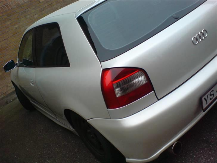 Audi A3 1,8T *SOLGT* billede 17