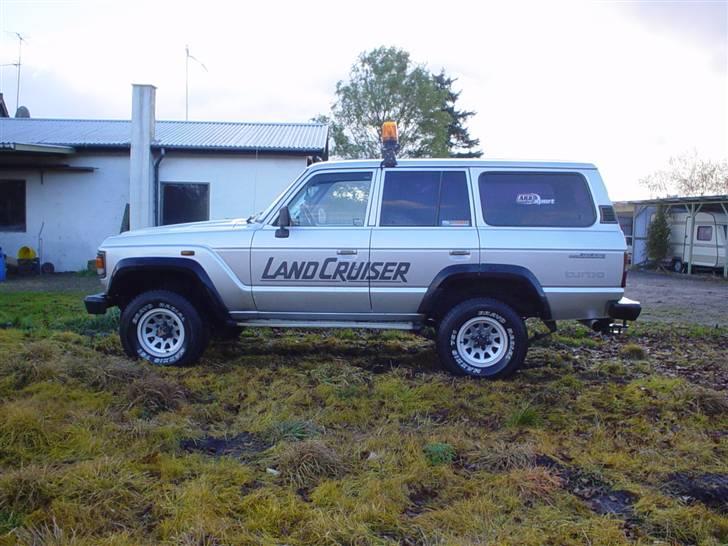 Toyota Landcruiser HJ61 billede 3