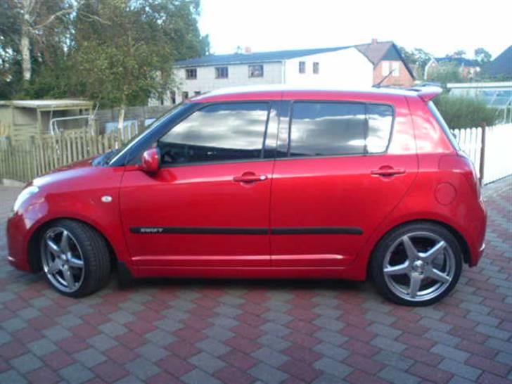 Suzuki swift (solgt) billede 1