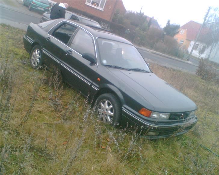 Mitsubishi Galant Limited Edition billede 3