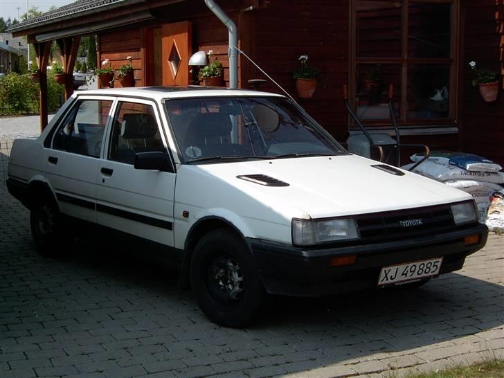 Toyota Corolla DX ** Skrottet ** billede 8