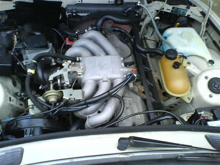 BMW 320i E30 - Sorry billede kvaliteten, der kommer bedre kvalitet en dag, hvor det er godt vejr. :) billede 17