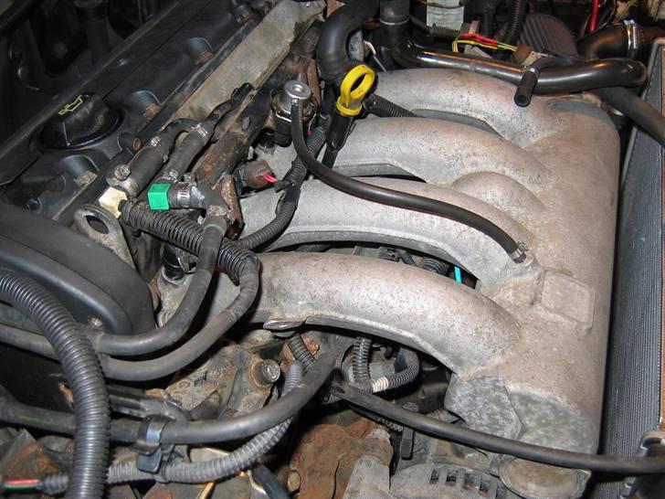 Peugeot 306 1.8  - Ny indsugning billede 15