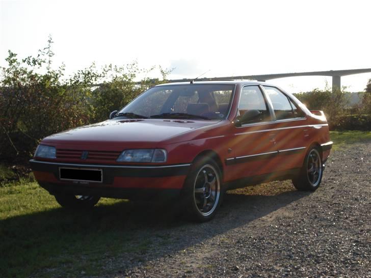 Peugeot 405 SRI  "Skrottet" billede 1