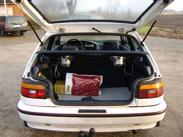 Toyota Corolla xl 1,3 12V  billede 3