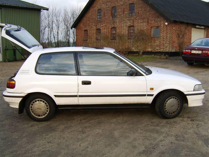 Toyota Corolla xl 1,3 12V  billede 5