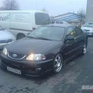 Toyota Avensis TURBO *SOLGT*