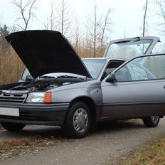Opel Kadett E