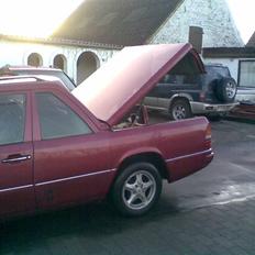 Mercedes Benz 300 Pickup E-klasse SOLGT