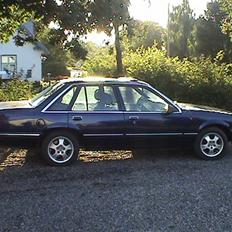 Opel senator