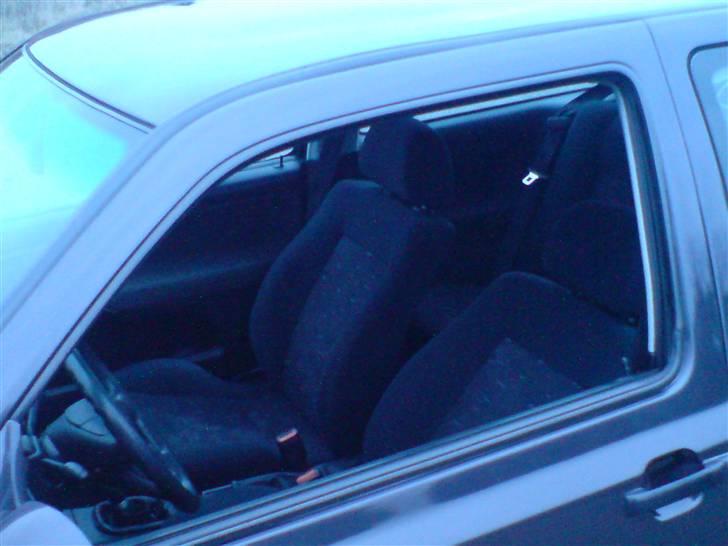 VW Golf 3 1,8 8V solgt billede 4