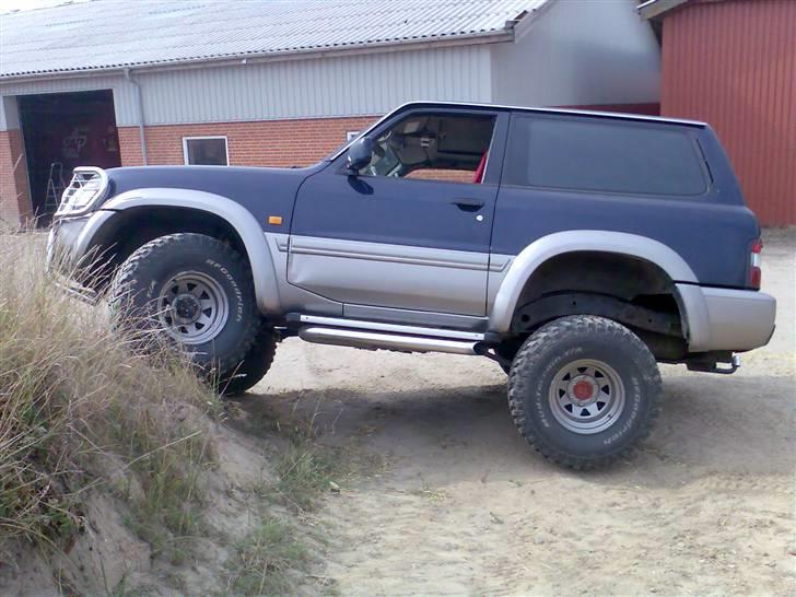Nissan patrol  y61 billede 4