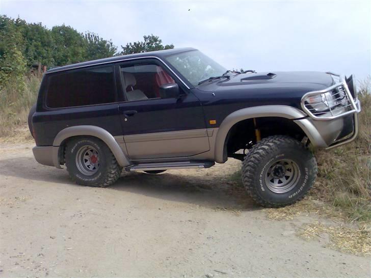 Nissan patrol  y61 billede 6